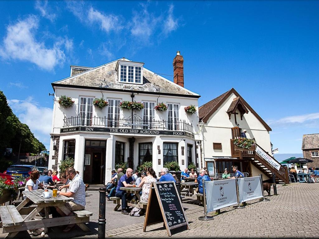 The Old Ship Aground Hotel Minehead Kültér fotó
